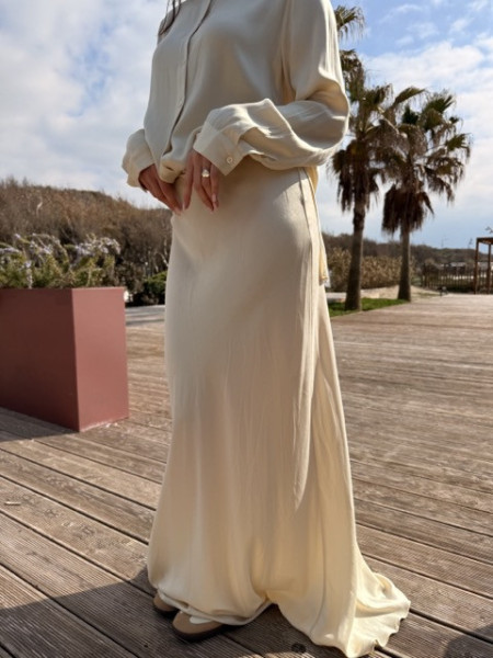 GONNA SATIN EXTRA LUNGA LUMINA