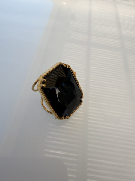ANELLO PIETRA NERA VALIOSO