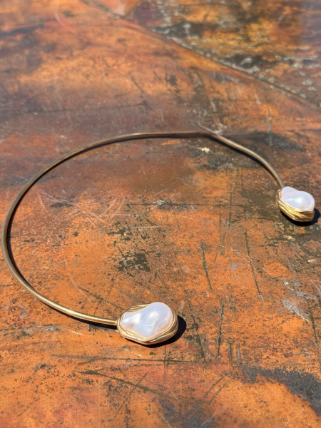 COLLANA RIGIDA PERLE VALIOSO