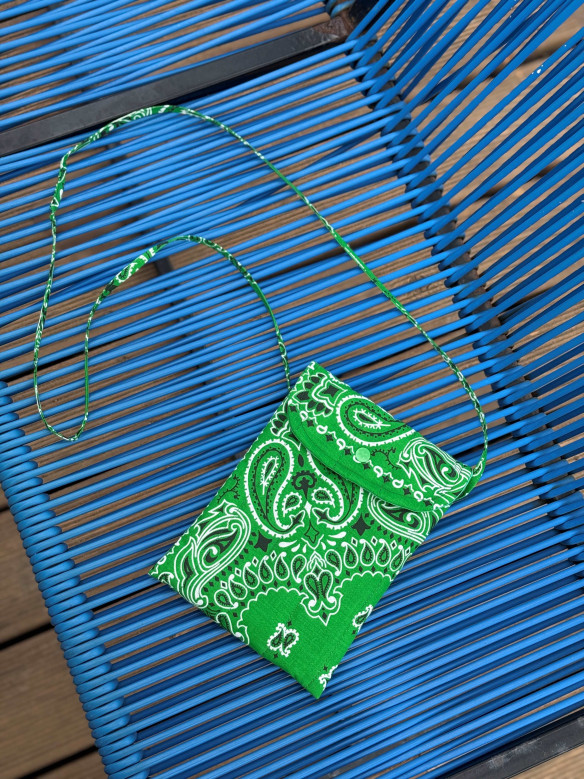 BORSA TRACOLLA BANDANA IMBANDITA