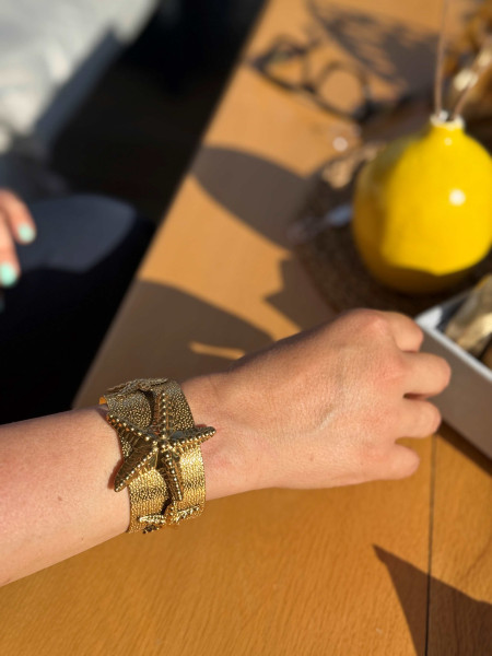 BRACCIALE RIGIDO STELLA MARINA VALIOSO