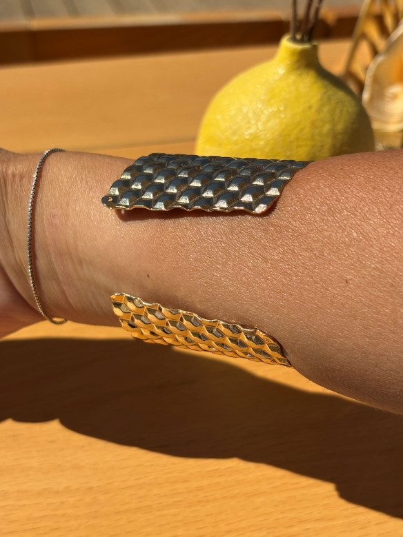 BRACCIALE RIGIDO ALVEARE VALIOSO