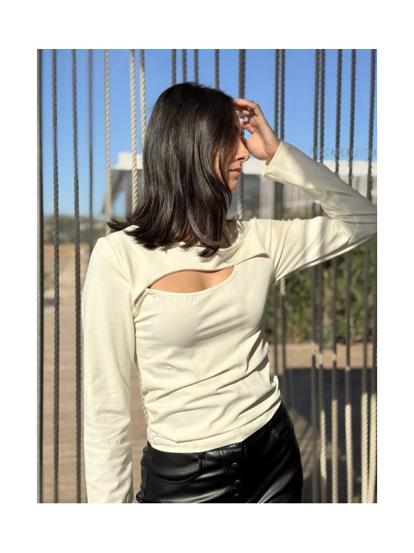 MAGLIA CUT OUT  VUELLES