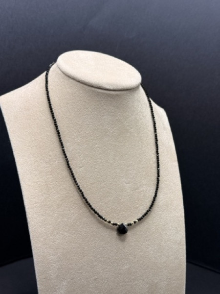 COLLANA CRISTALLI CON CIONDOLO LAPILLI