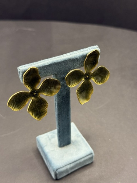ORECCHINI FIORE SMALTATO VALIOSO