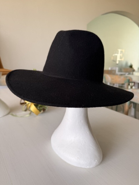 CAPPELLO FELTRO INDACO